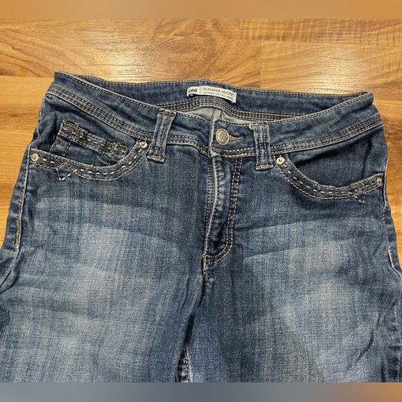 Lee Slender Secret Jean - Picture 3 of 13